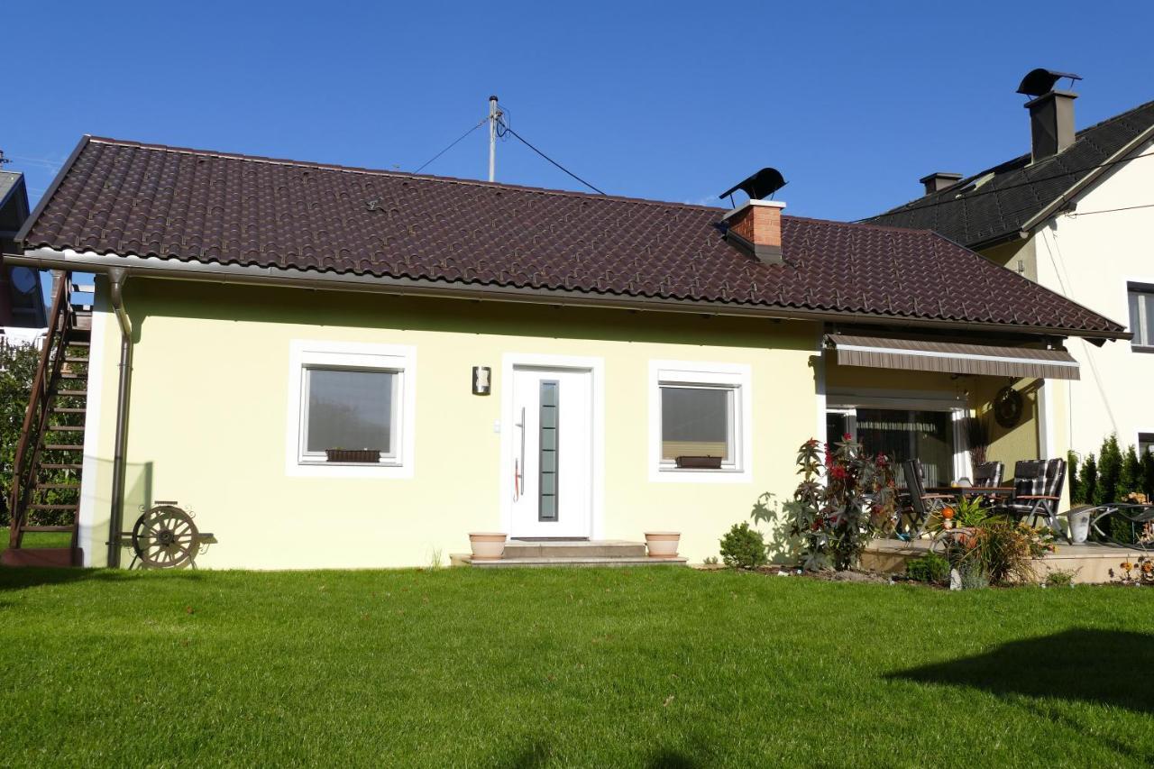 Ferienwohnung Stichauner Bodensdorf Phòng bức ảnh